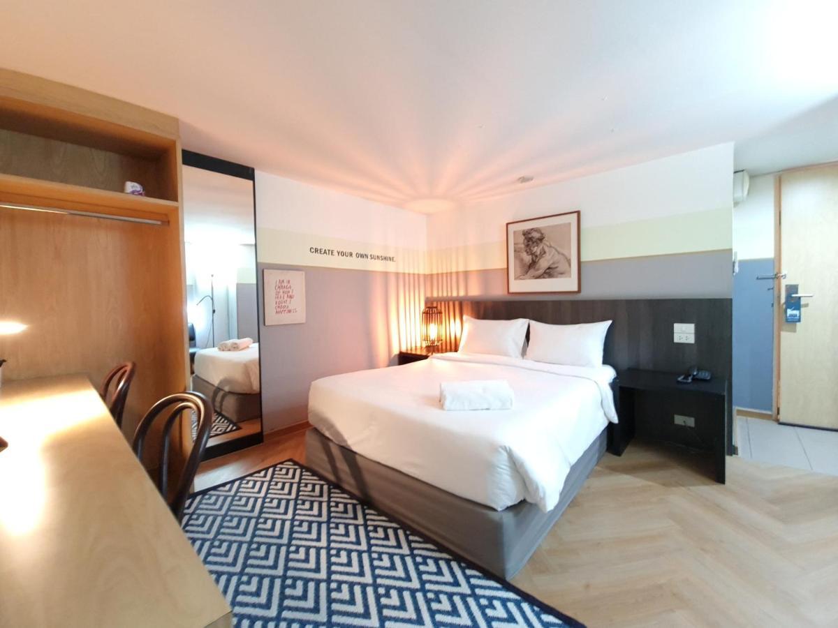 ซัมแวร์ ทู เอสเคป - โฮมเทล Hotel กรุงเทพมหานคร ภายนอก รูปภาพ